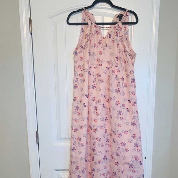 A Pea in the Pod Dresses & Skirts - Pea in Pod Maternity Floral Printed Maxi Dress